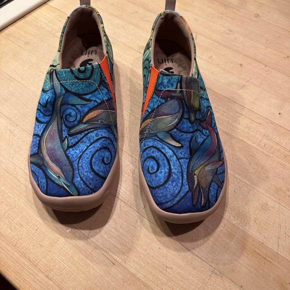 Uin women’s footwear in Porpoise Toledo. GUC size 6/36.5 - Picture 2 of 11